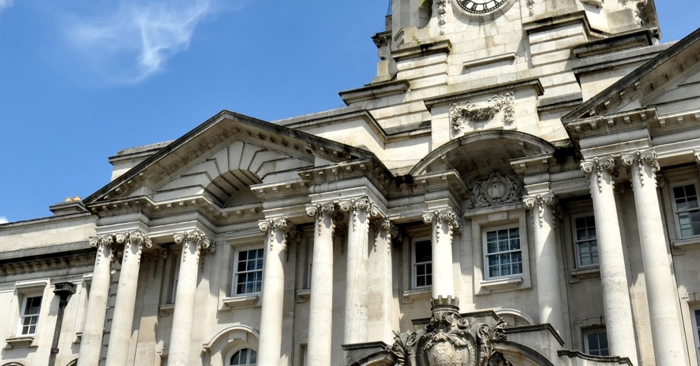 E-learning for Local Government: Online Training for the Public Sector